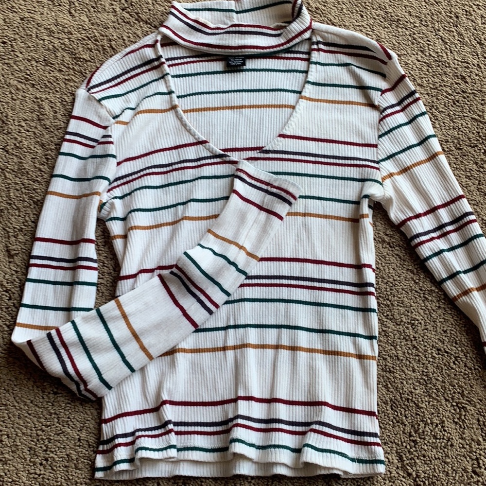 Women’s Long Sleeve Crop Top